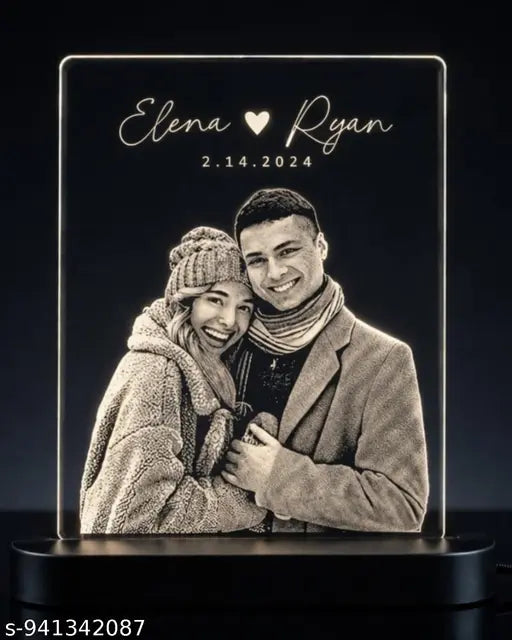 Cartwala Engraved Couple Portrait LED Lamp