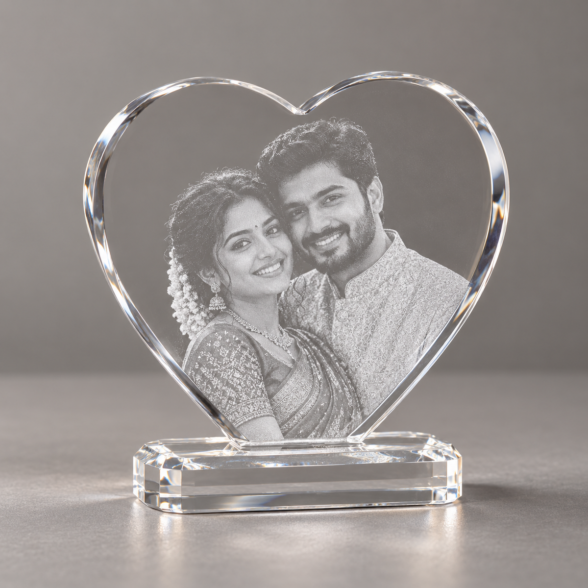 Standing Heart Photo Crystal